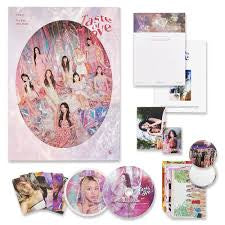 TWICE album - TASTE OF LOVE