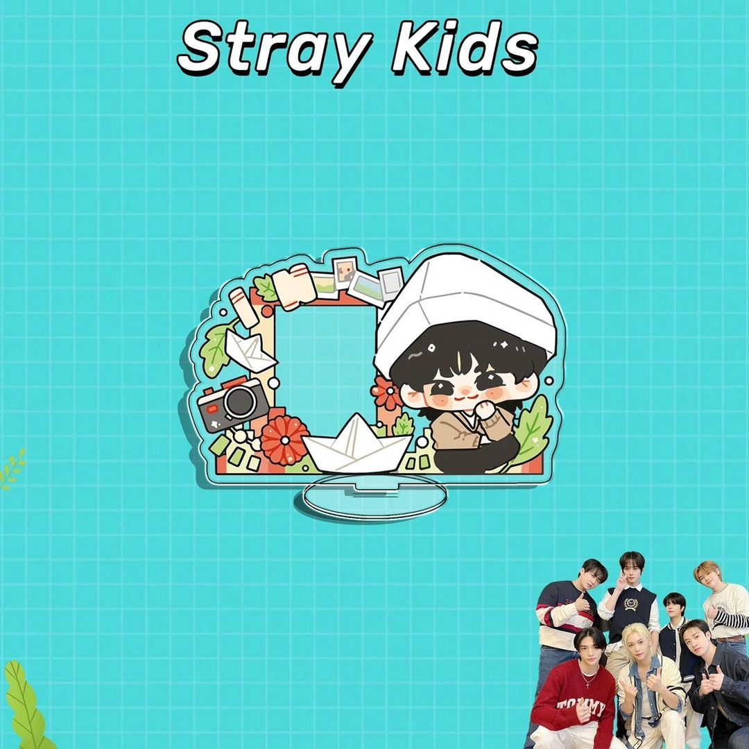 Stray kids - აკრილის ქარდის ჩასადები