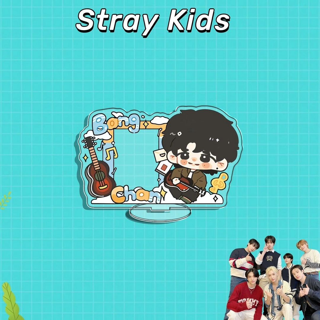 Stray kids - აკრილის ქარდის ჩასადები